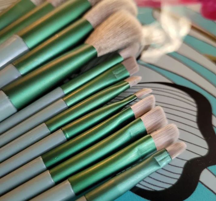 LuxeBrush™ | Glamour in elke veeg!