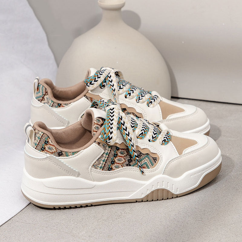 Matilda - Modieuze Plateau-Sneakers met Webdetails